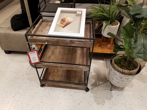 Shopping Mall «Brookside Plaza», reviews and photos, 10-38 Hazard Ave, Enfield, CT 06082, USA