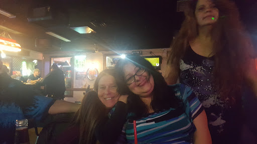 Night Club «Westside Station Restaurant», reviews and photos, 610 Edgewater St NW, Salem, OR 97304, USA