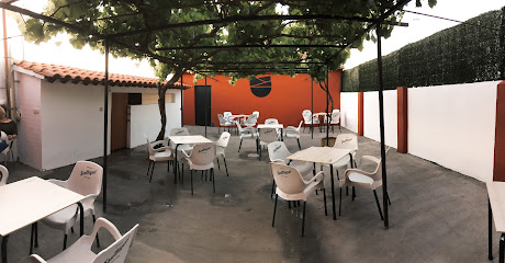 Restaurante Vianco - Av. Galicia, 26, 49148 Pozuelo de Tábara, Zamora, Spain