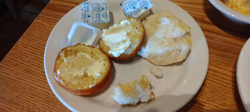 American Restaurant «Cracker Barrel Old Country Store», reviews and photos, 2525 Brindle Dr, Harrisburg, PA 17110, USA