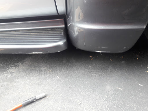 Auto Body Shop «Allen Auto Body», reviews and photos, 3400 Sunset Dr, Westlake Village, CA 91361, USA