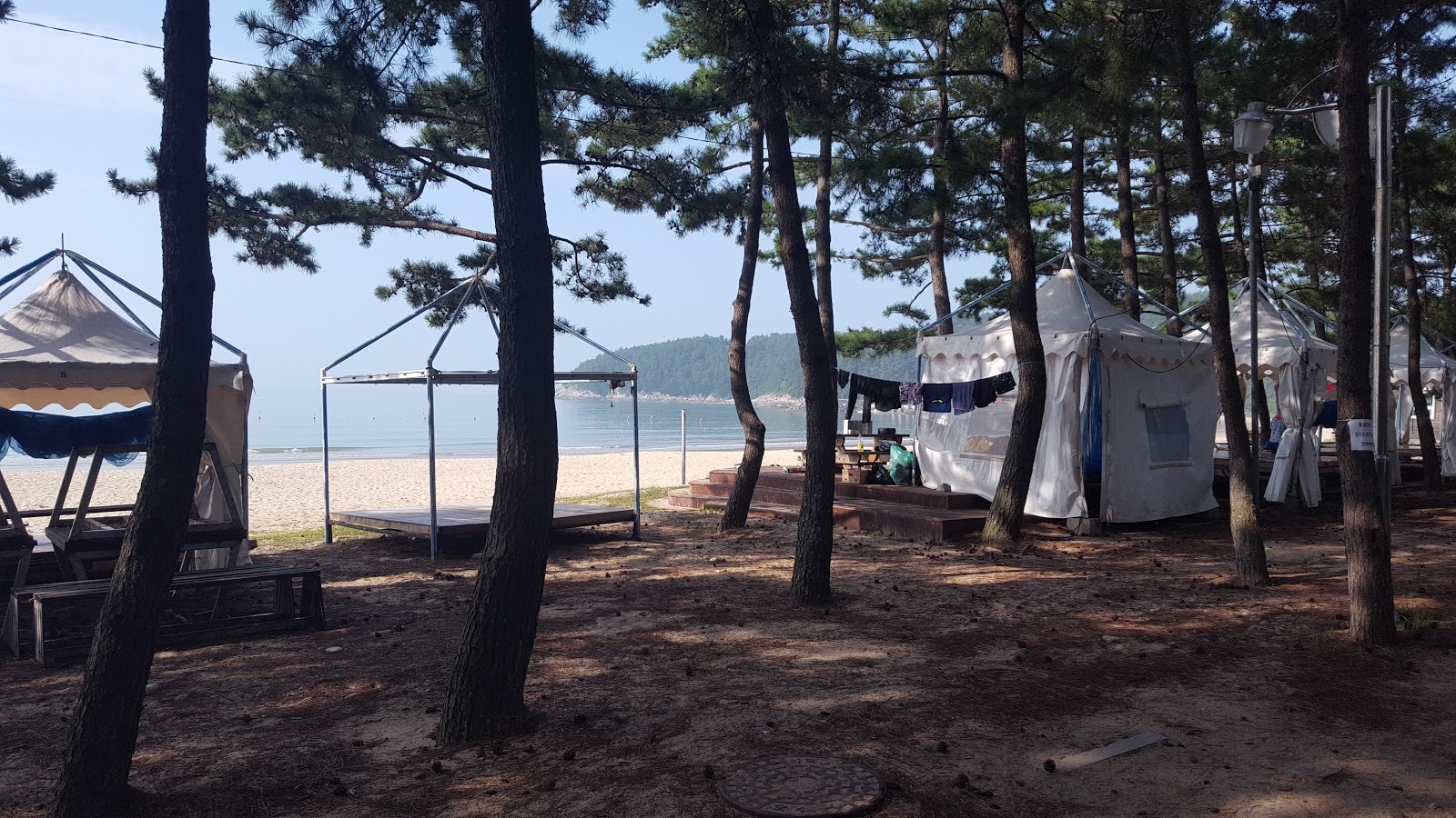 Photo de Ikgeum Beach - endroit populaire parmi les connaisseurs de la détente