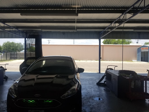 Joker Auto Detailing en Beeville