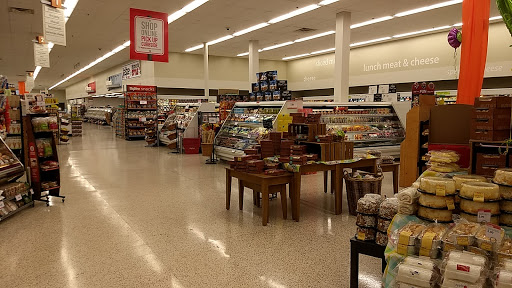 Supermarket «Hy-Vee», reviews and photos, 500 37th St NW, Rochester, MN 55901, USA