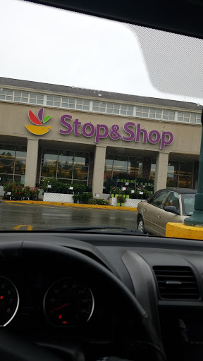 Supermarket «Stop & Shop», reviews and photos, 36 Bedford St, Lexington, MA 02420, USA