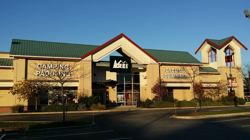 Camping Store «REI», reviews and photos, 63 W Aylesbury Rd, Timonium, MD 21093, USA