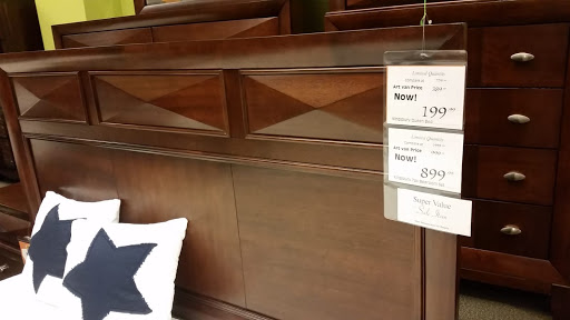 Furniture Store «Art Van Furniture - Grand Rapids», reviews and photos, 4375 28th St SE, Grand Rapids, MI 49512, USA