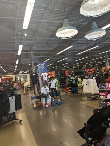 Clothing Store «Nike Factory Store», reviews and photos, 29300 Hempstead Rd #501, Cypress, TX 77433, USA