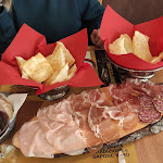 Photo n°3 de l'avis de Garbino.5 fait le 26/04/2022 à 08:22 sur le  Ristosalumeria Carpi à Carpi