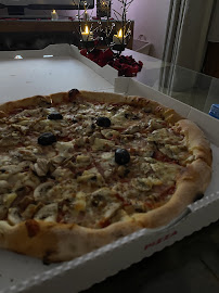 Pizza du Pizzas à emporter Pizza des Lices à Lauris - n°4