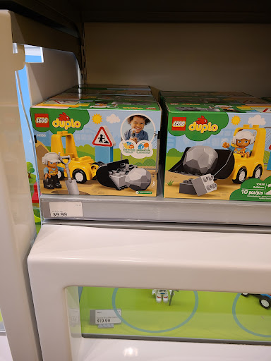 Toy Store «The LEGO Store», reviews and photos, 6600 Topanga Canyon Blvd, Canoga Park, CA 91303, USA