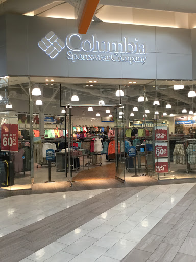 Sportswear Store «Columbia Sportswear Outlet Store», reviews and photos, 447 Great Mall Dr, Milpitas, CA 95035, USA