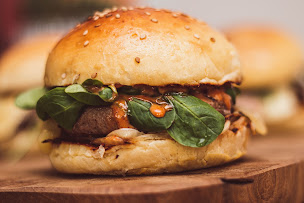 Photo n°2 de Place des Burgers à Marcq-en-Barœul ()