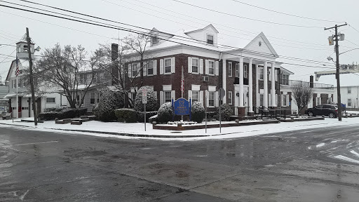 Funeral Home «Moore Funeral Home», reviews and photos, 54 W Jamaica Ave, Valley Stream, NY 11580, USA