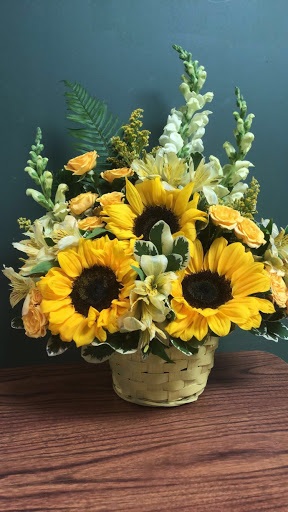 Florist «Garden of Eden Flower Shop», reviews and photos, 266 Shell Rd, Carneys Point, NJ 08069, USA