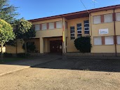 Colegio Público Virgen del Arrabal en Laguna de Negrillos
