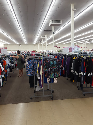 Clothing Store «Burlington Coat Factory», reviews and photos, 2035 S Robert St, West St Paul, MN 55118, USA
