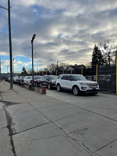 Used Car Dealer «F & M Auto Sales», reviews and photos, 13228 East 8 Mile Road, Detroit, MI 48205, USA