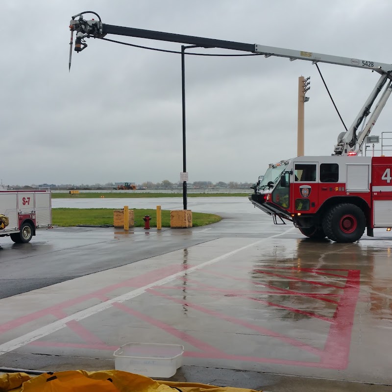 S.I.A.D.M. (services Incendie des Aéroports De Montréal)