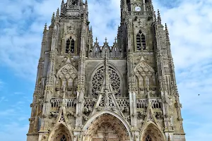 La Basilique de Notre-Dame-de-l'Epine image