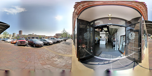 Optician «Milan Optique», reviews and photos, 608 W 48th St, Kansas City, MO 64112, USA