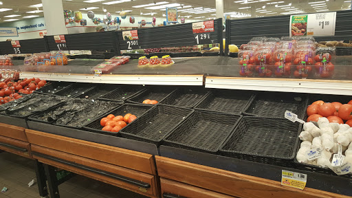 Grocery Store «ShopRite of Commerce St.-Stamford, CT», reviews and photos, 1990 W Main St, Stamford, CT 06902, USA