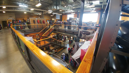 Camping Store «REI», reviews and photos, 2235 NW Allie Ave, Hillsboro, OR 97124, USA