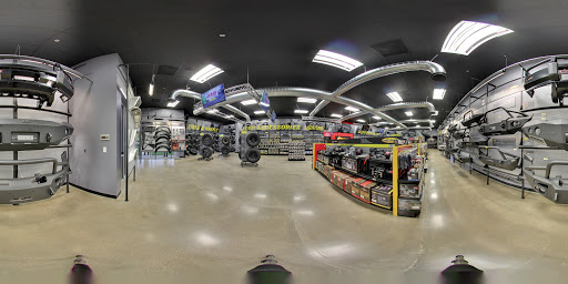 Truck Accessories Store «4 Wheel Parts Performance Center - Coppell», reviews and photos, 800 W Sandy Lake Rd, Coppell, TX 75019, USA