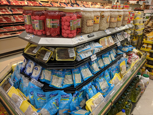 Supermarket «Compare Foods», reviews and photos, 951 Silas Creek Pkwy, Winston-Salem, NC 27127, USA