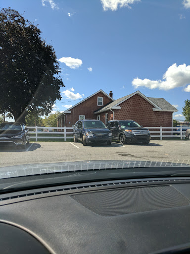 Auto Repair Shop «ABRA Auto Body & Glass», reviews and photos, 2013 W Newport Pike, Wilmington, DE 19804, USA