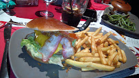 Sandwich au poulet du Restaurant Buffalo Grill Ales - n°3