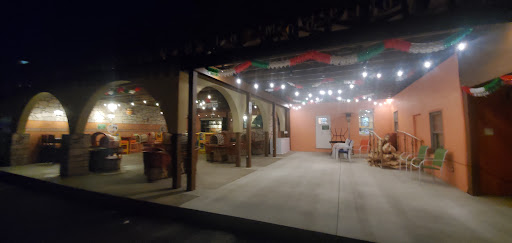 Mexican Restaurant «Tlacuani Mexican Restaurant Bar & Grill», reviews and photos, 5005 Kutztown Rd, Temple, PA 19560, USA