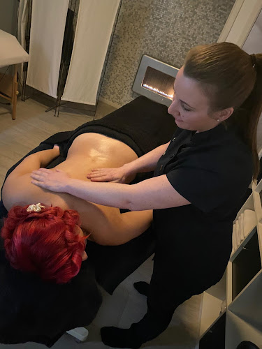 Beoordelingen van Gouden Handen beauty & massage in Genk - Massagetherapeut
