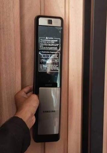 Locksmith «Wisberg and Daughter - Locksmith Jersey City», reviews and photos, 115 Ocean Ave, Jersey City, NJ 07305, USA