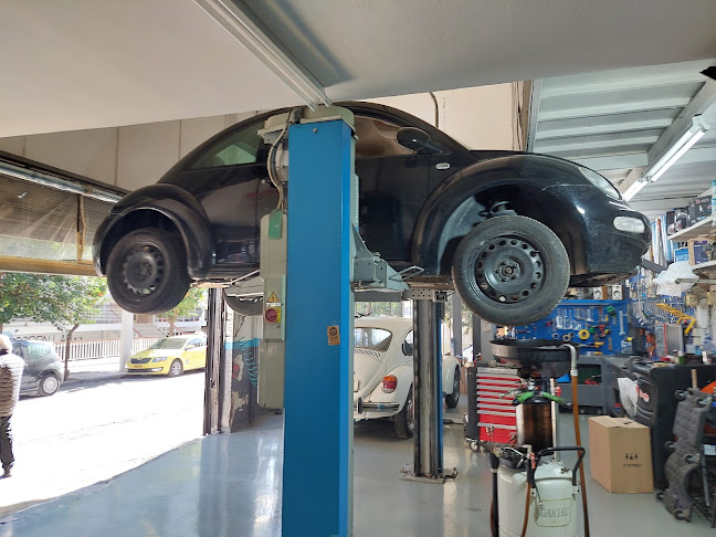 Opinii despre Chatzivasileiou Racing Dynamic în Κορυδαλλός - Συνεργείο αυτοκινήτου