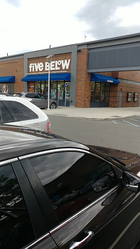 Shopping Mall «Gateway Center», reviews and photos, 501 Gateway Dr, Brooklyn, NY 11239, USA