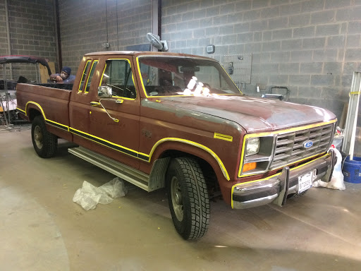 Auto Body Shop «Maaco Collision Repair & Auto Painting», reviews and photos, 4429 Brookfield Corporate Dr Suite 1000, Chantilly, VA 20151, USA