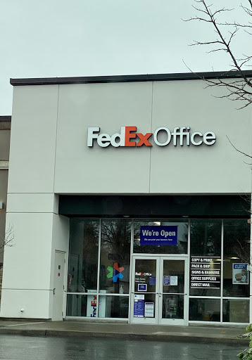 Print Shop «FedEx Office Print & Ship Center», reviews and photos, 2915 Harrison Ave NW #210, Olympia, WA 98502, USA