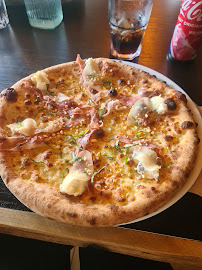 Pizza du Pizzeria Grano e Orzo - Talloires à Talloires-Montmin - n°11