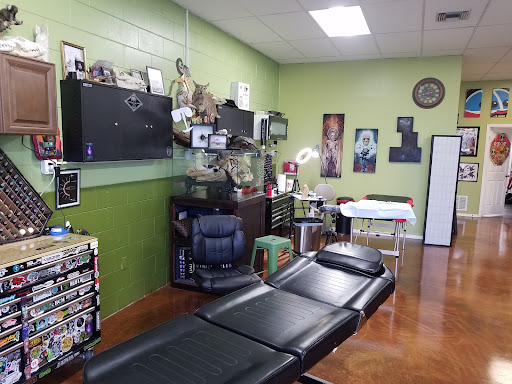 Tattoo Shop «Trinity Tattoo Co Inc», reviews and photos, 193 N US Highway 17-92, Longwood, FL 32750, USA