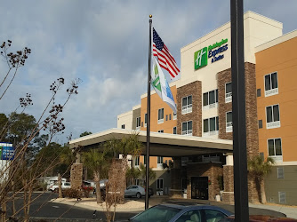 Holiday Inn Express & Suites Southport - Oak Island Area, an IHG Hotel