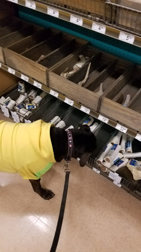 Pet Supply Store «Petco Animal Supplies», reviews and photos, 35860 Chester Rd, Avon, OH 44011, USA