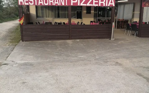 Pizzeria restaurant That's Amore image
