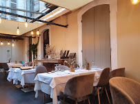 Atmosphère du Restaurant L'Oriel à Arles - n°12