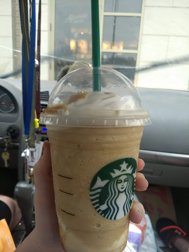 Coffee Shop «Starbucks», reviews and photos, 4503 Fleur Dr, Des Moines, IA 50321, USA