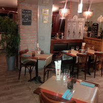 Atmosphère du Restaurant italien le RIVA à Aix-les-Bains - n°6