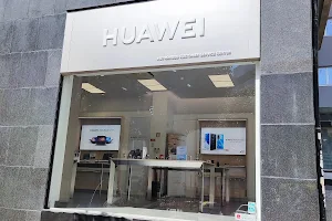 HUAWEI Authorized Service Center Porto image