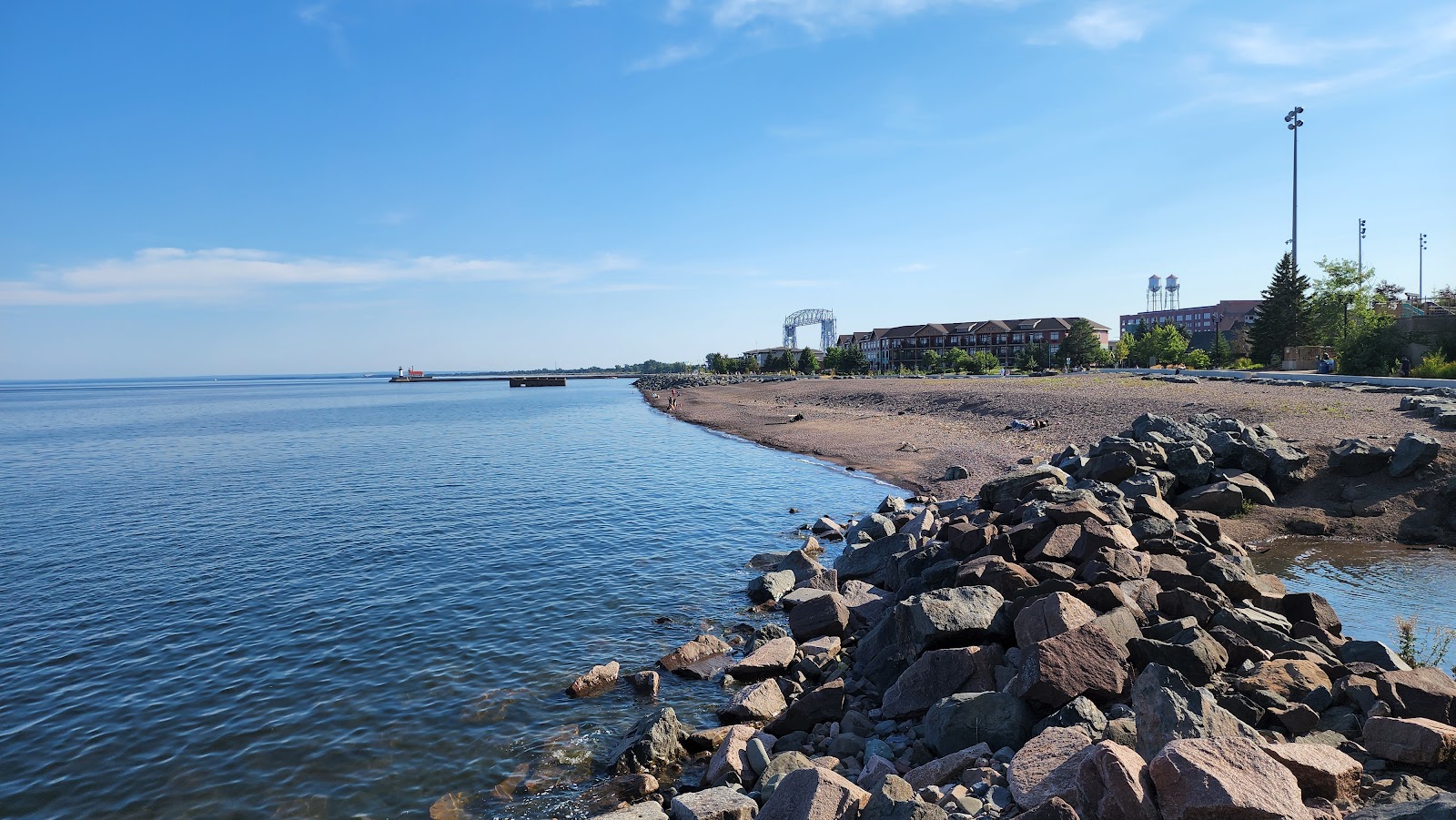 Foto von Lakewalk Beach mit sehr sauber Sauberkeitsgrad
