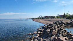 Foto von Lakewalk Beach mit sehr sauber Sauberkeitsgrad