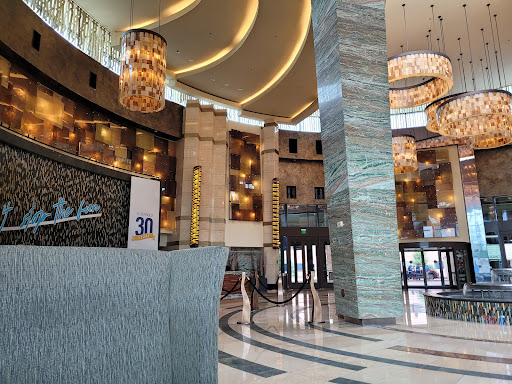 Outlet Mall «Tanger Outlet Foxwoods», reviews and photos, 455 Trolley Line Blvd, Mashantucket, CT 06338, USA